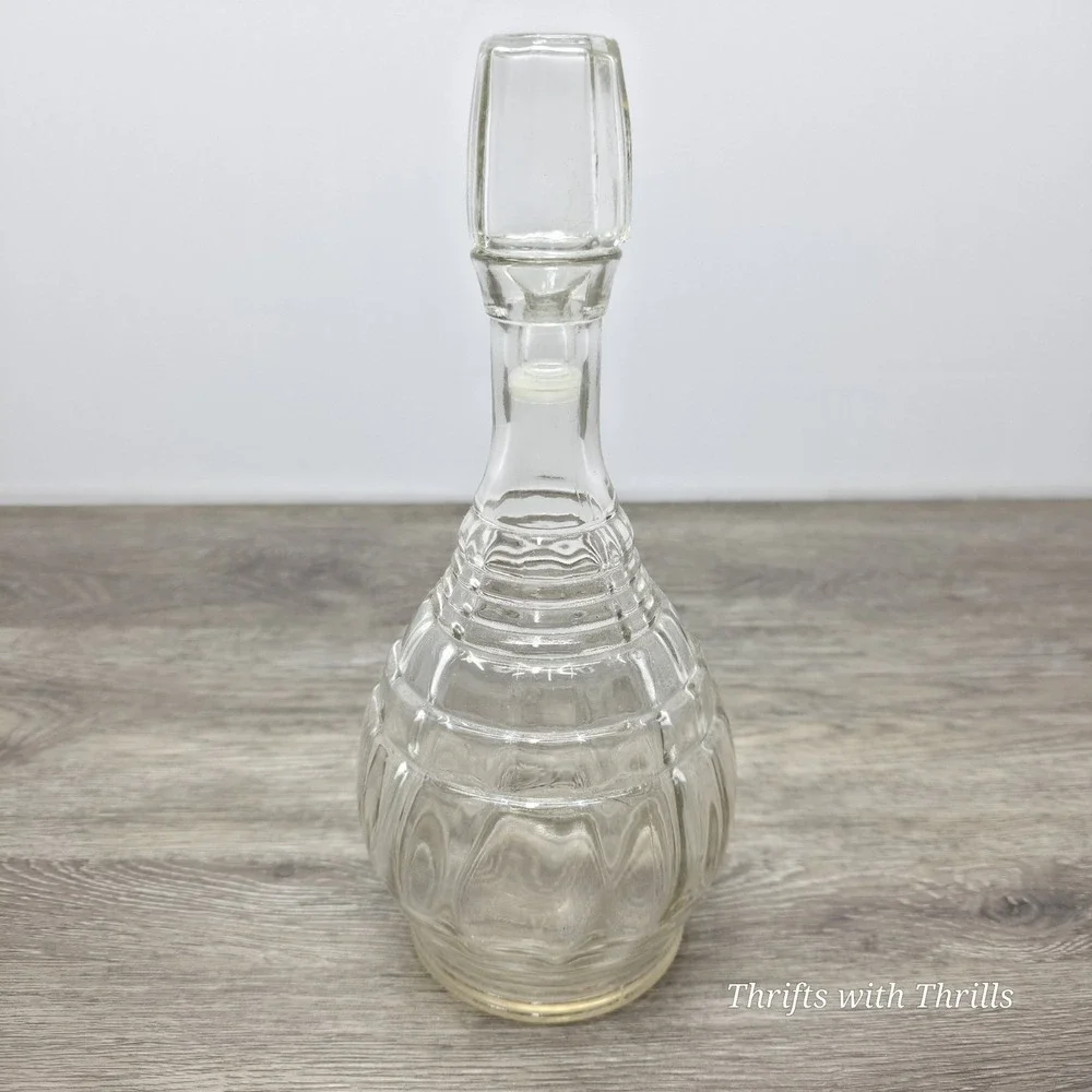 Vintage Clear Glass Decanter & Stopper - 1960's - 11